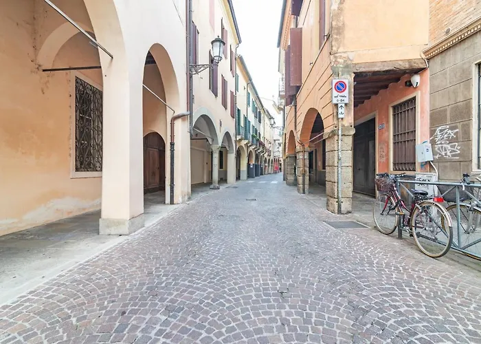 Padua Center Urban Flat