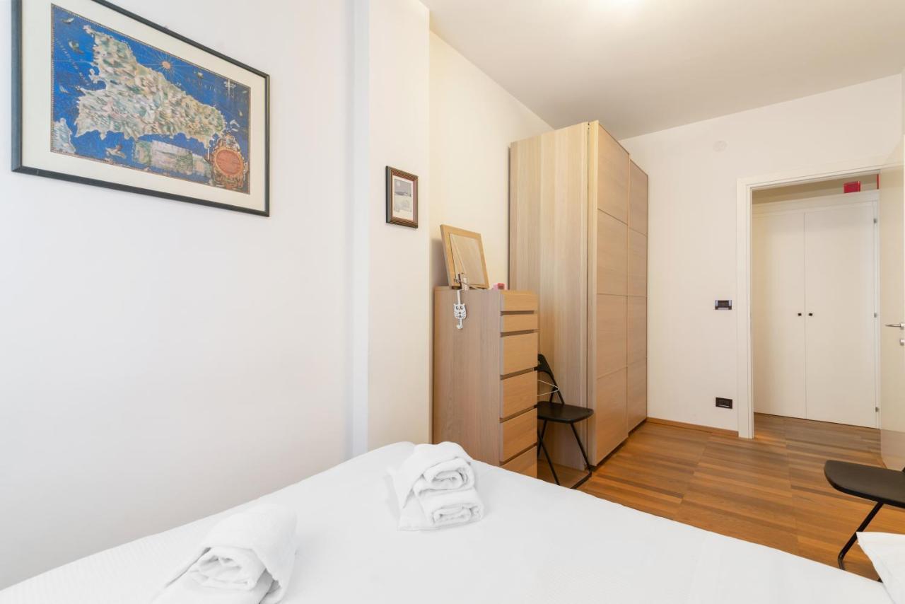 Center Urban Flat *